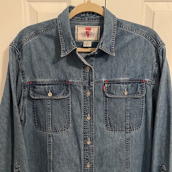 Vintage Levi’s Stonewash Women’s Denim Shirt L - Picture 4 of 6